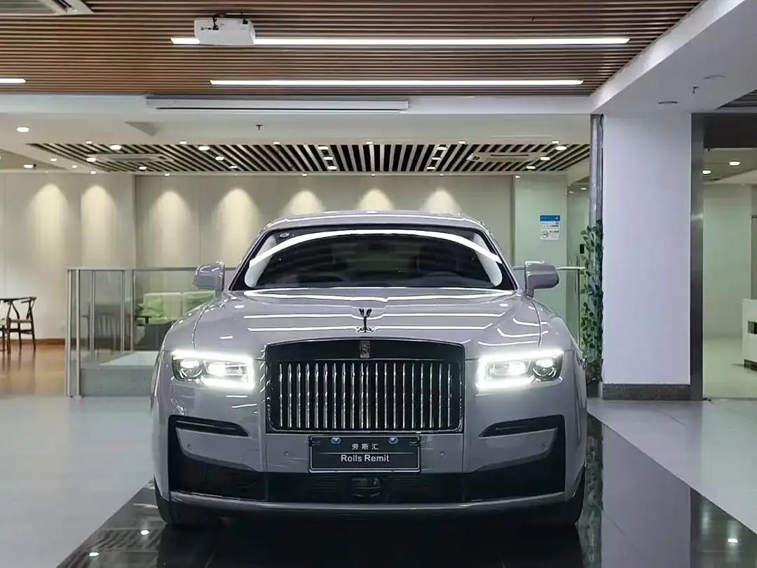 2022 Ghost 6.7T Black Badge — миниатюра 2