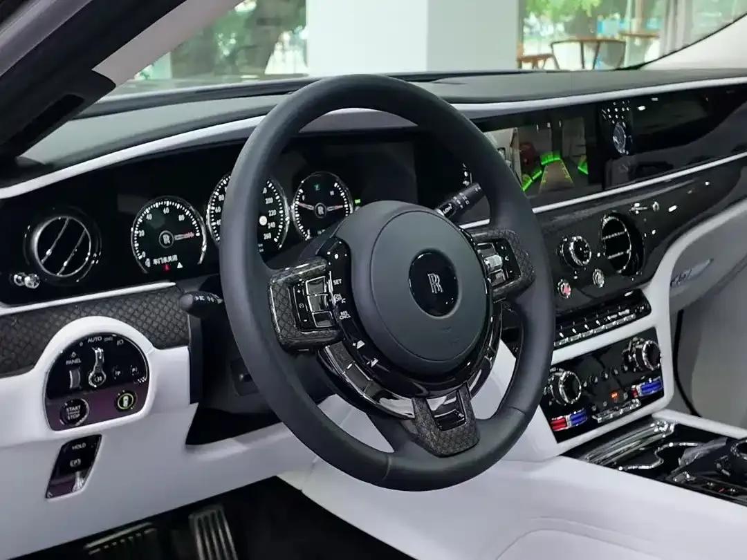 2022 Ghost 6.7T Black Badge — миниатюра 5