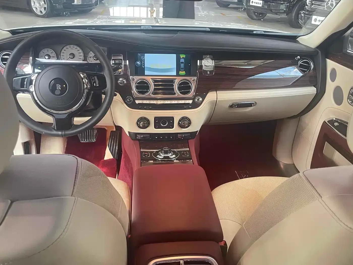 2010 Ghost 6.6T Standard Edition — миниатюра 9