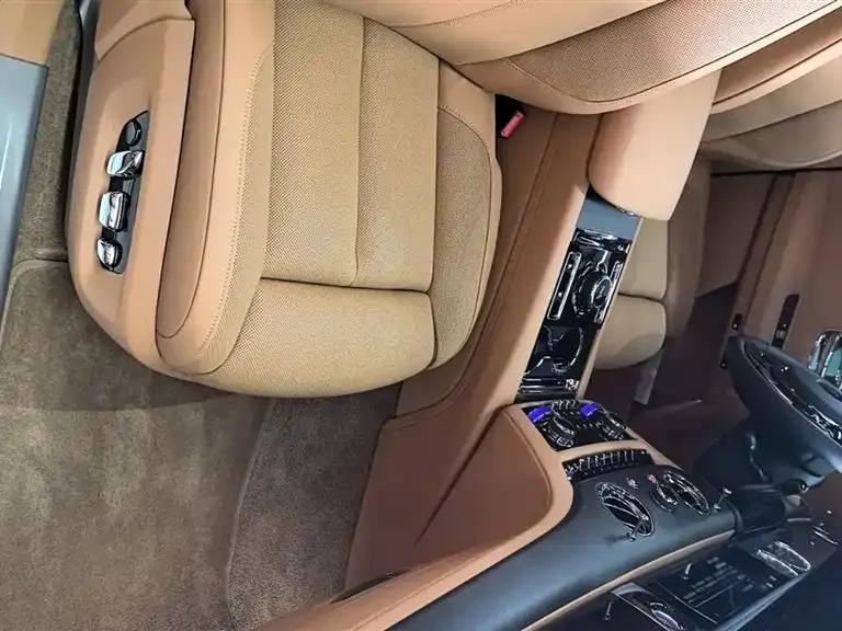 2021 Ghost 6.7T Standard Wheelbase — миниатюра 4