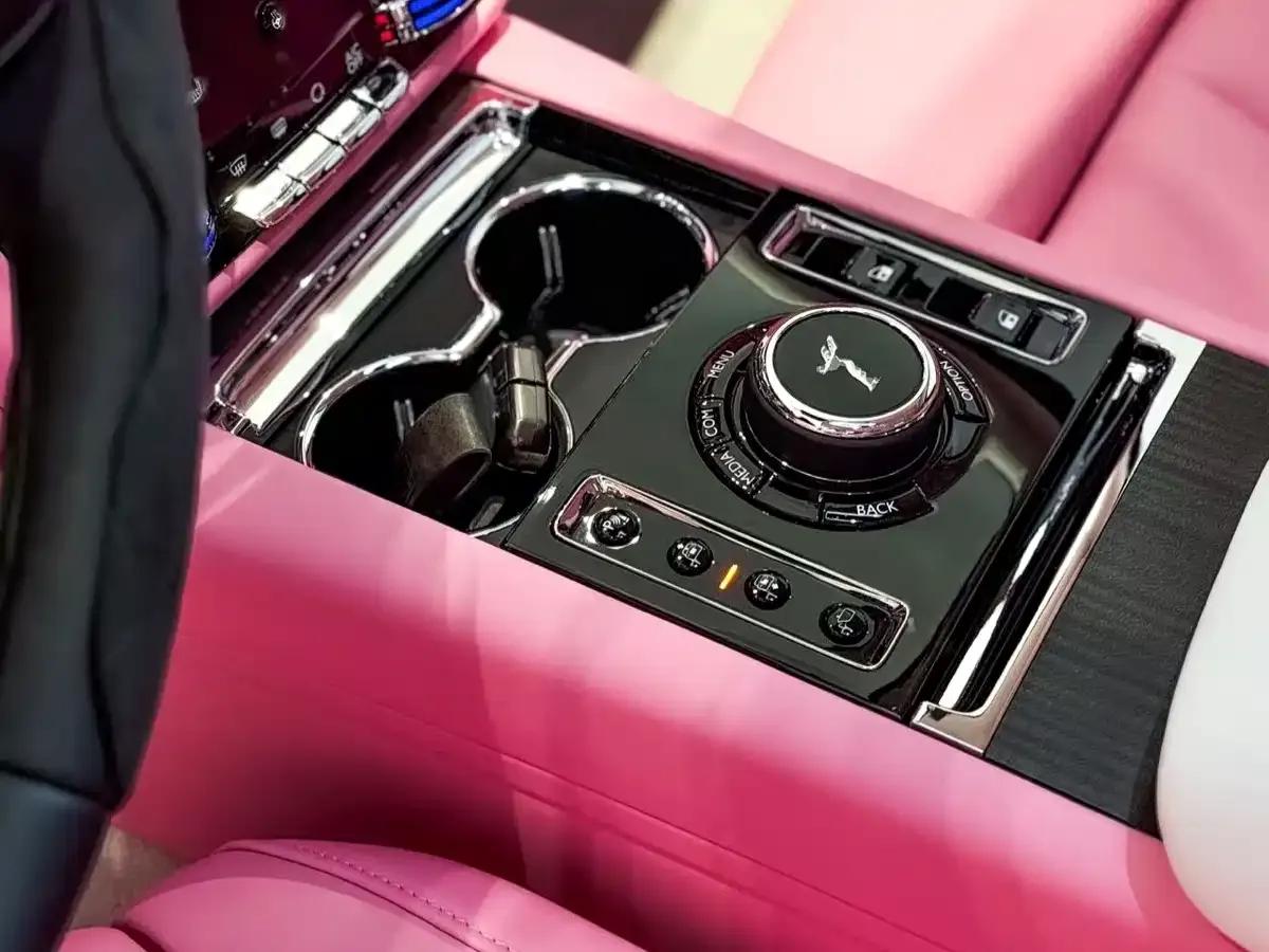 2024 Ghost 6.7T Standard Wheelbase — миниатюра 8