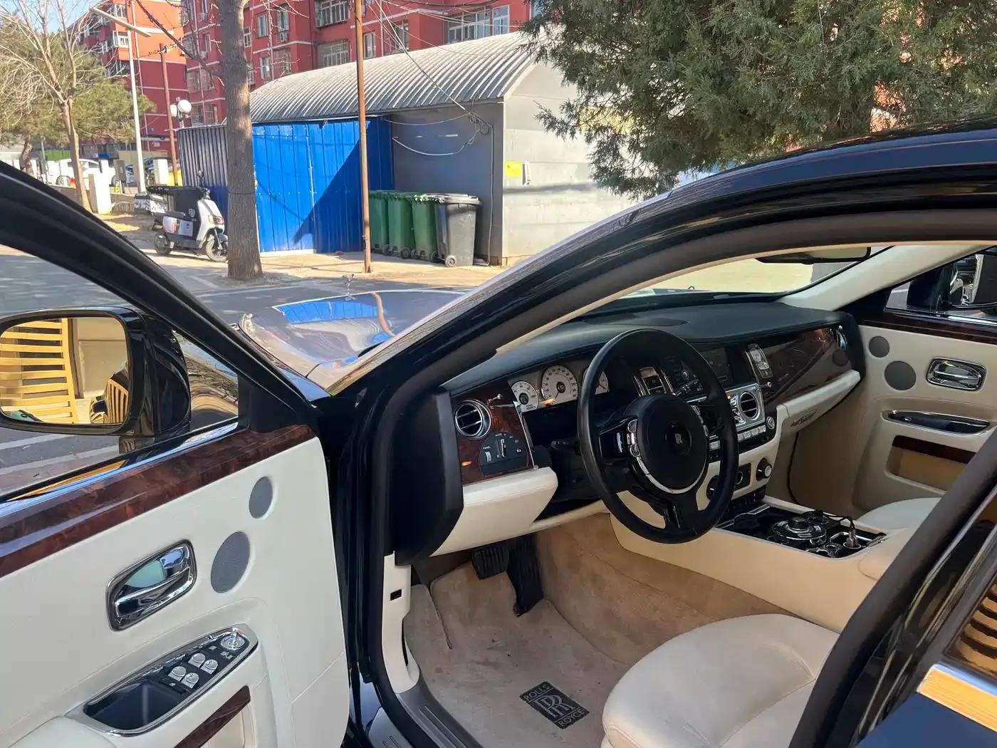 2010 Ghost 6.6T Standard Edition — миниатюра 7