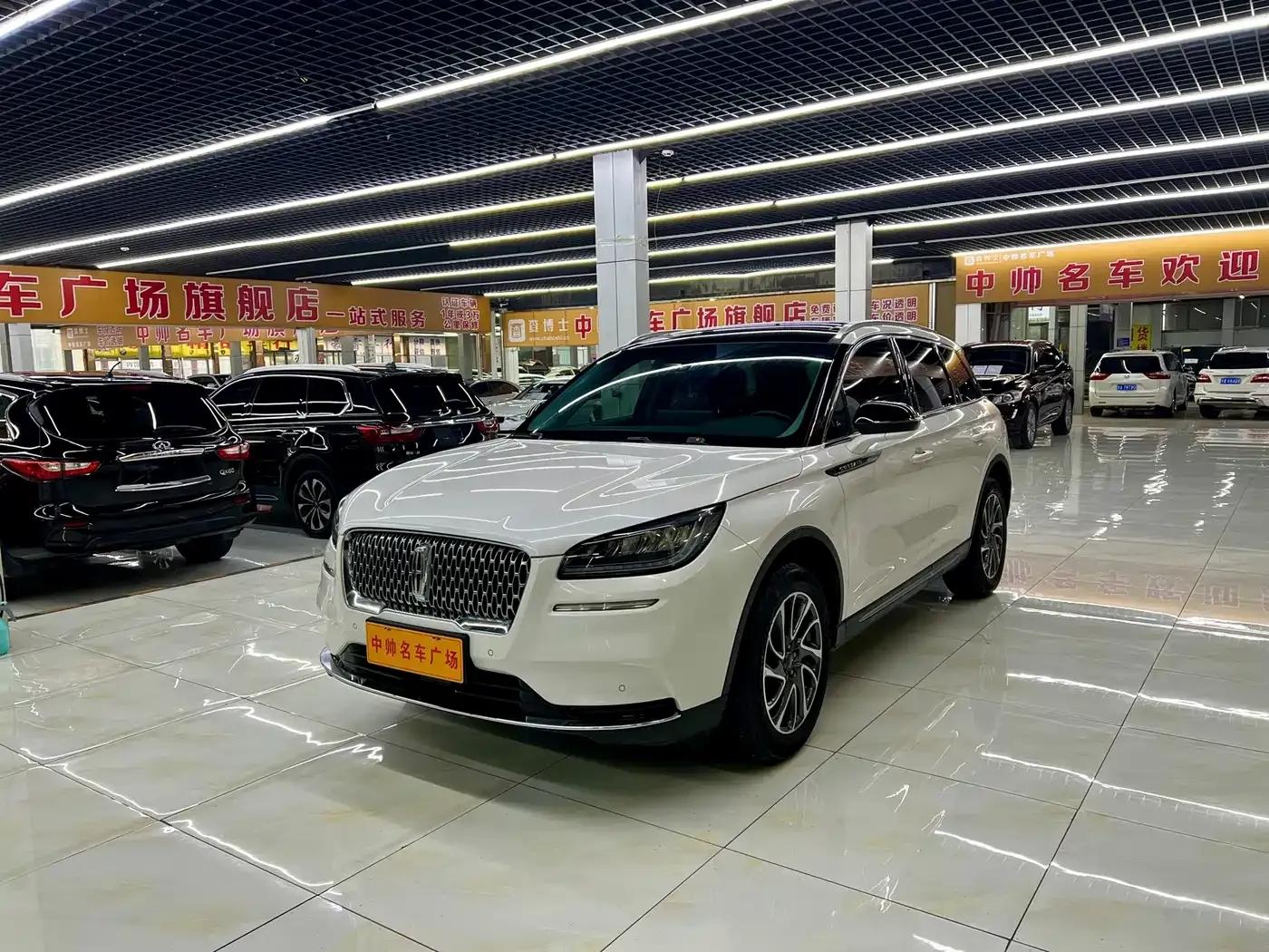 Adventurer 2022 2.0T 2WD Premium Edition — миниатюра 1