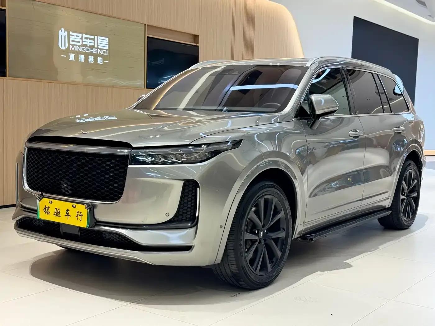 Li Auto ONE 2020 Extended Range 6-Seater — миниатюра 1