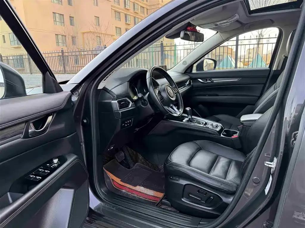 Mazda CX-5 2022 2.5L Automatic AWD Premium Edition — миниатюра 5