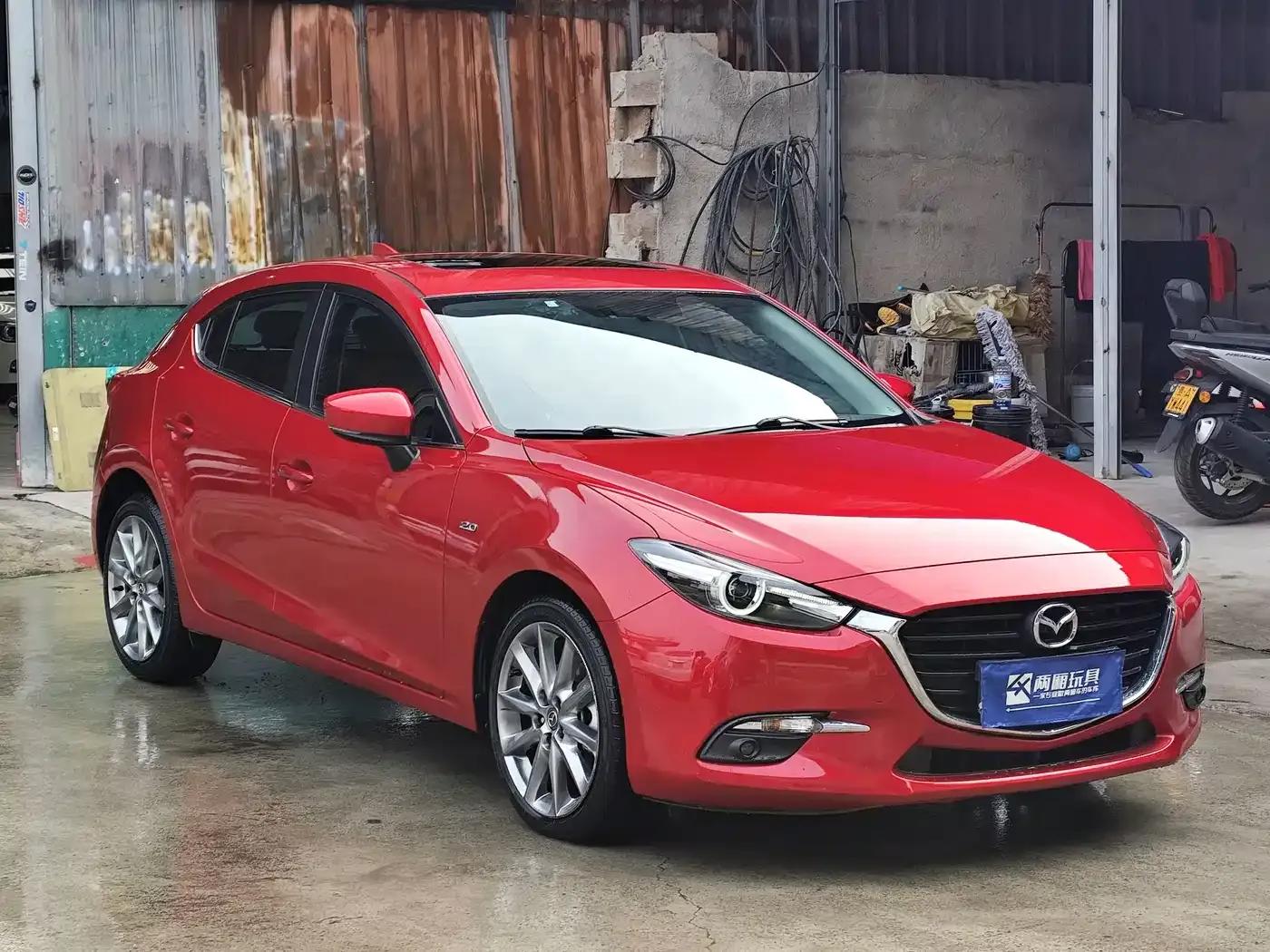 Mazda3 Axela 2019 Cloud Control Edition Hatchback 2.0L Automatic Sport (China V Emission Standard) — миниатюра 3