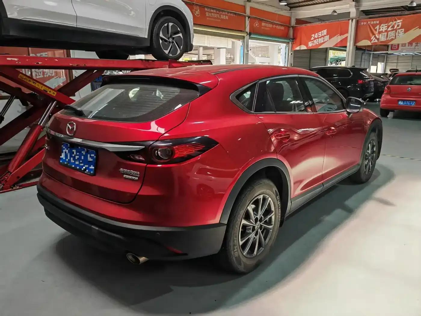 Mazda CX-4 2020 2.0L Automatic 2WD Blue Sky Vitality Edition — миниатюра 3