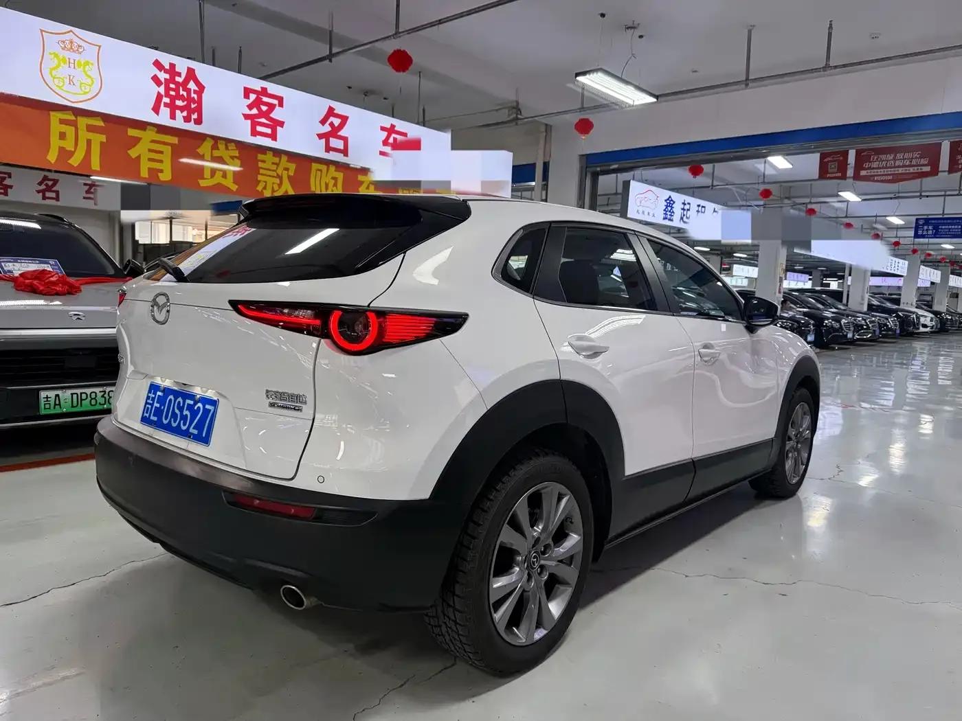 Mazda CX-30 2021 2.0L Automatic Elegance Edition — миниатюра 4