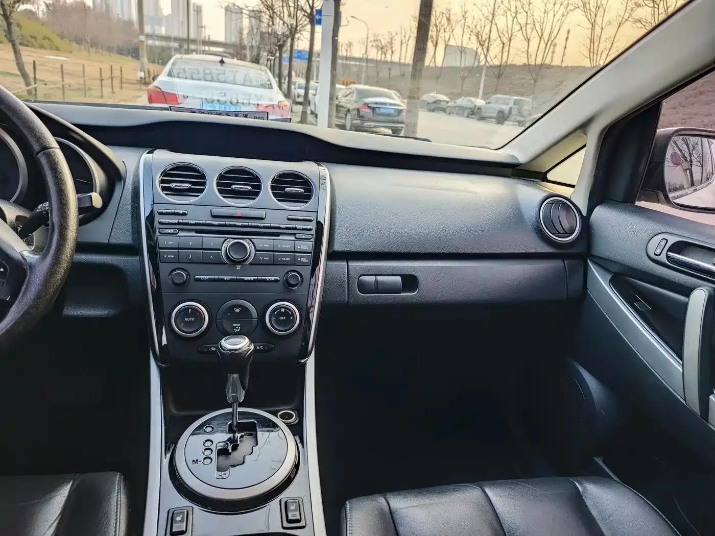 Mazda CX-7 2014 2.5L 2WD Luxury Edition — миниатюра 9
