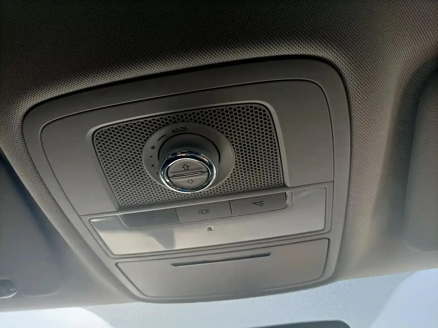 MG ZS 2018 1.5L Automatic Luxury Edition (National V Emission Standard) — миниатюра 7