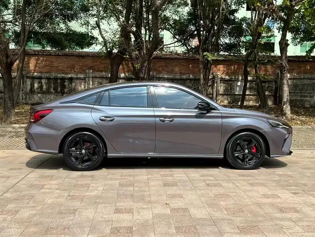 MG5 Scorpio 2022 1.5T Trophy Sport Luxury Edition — миниатюра 4