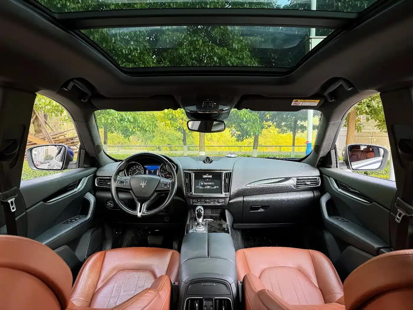 2018 Levante 3.0T Classic Edition — миниатюра 9