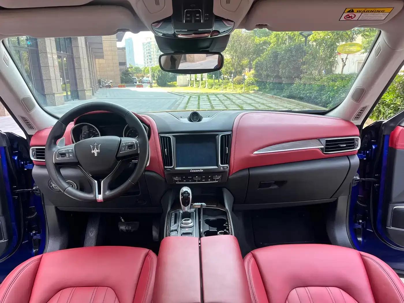 2016 Levante 3.0T Standard Edition — миниатюра 5