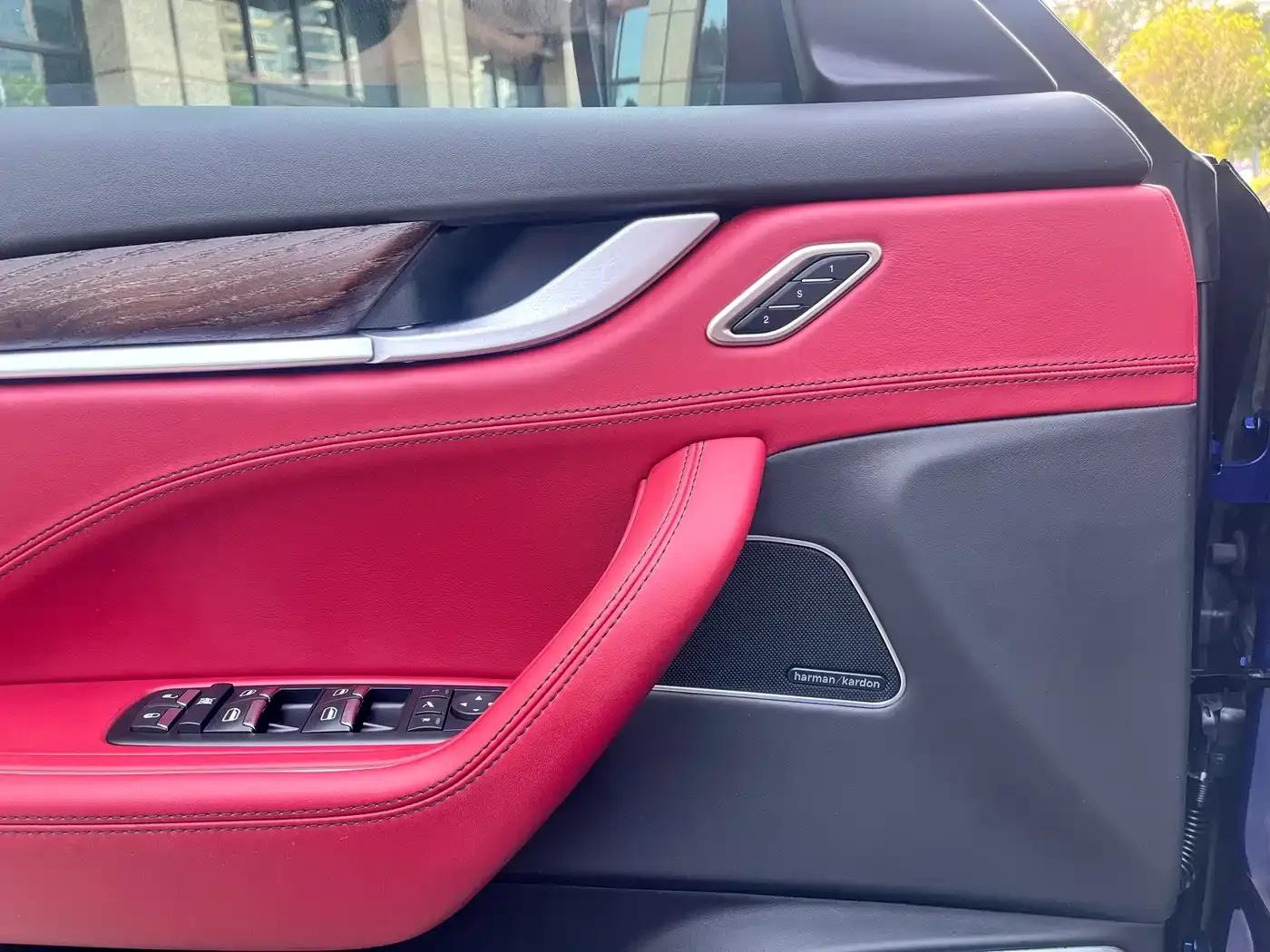 2016 Levante 3.0T Standard Edition — миниатюра 9