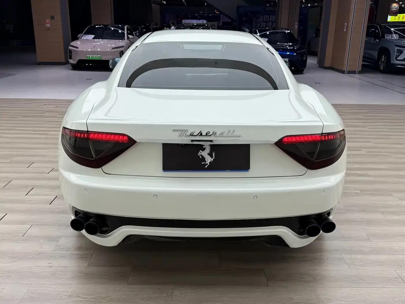 GranTurismo 2013 4.7L Sport Automatic — миниатюра 5