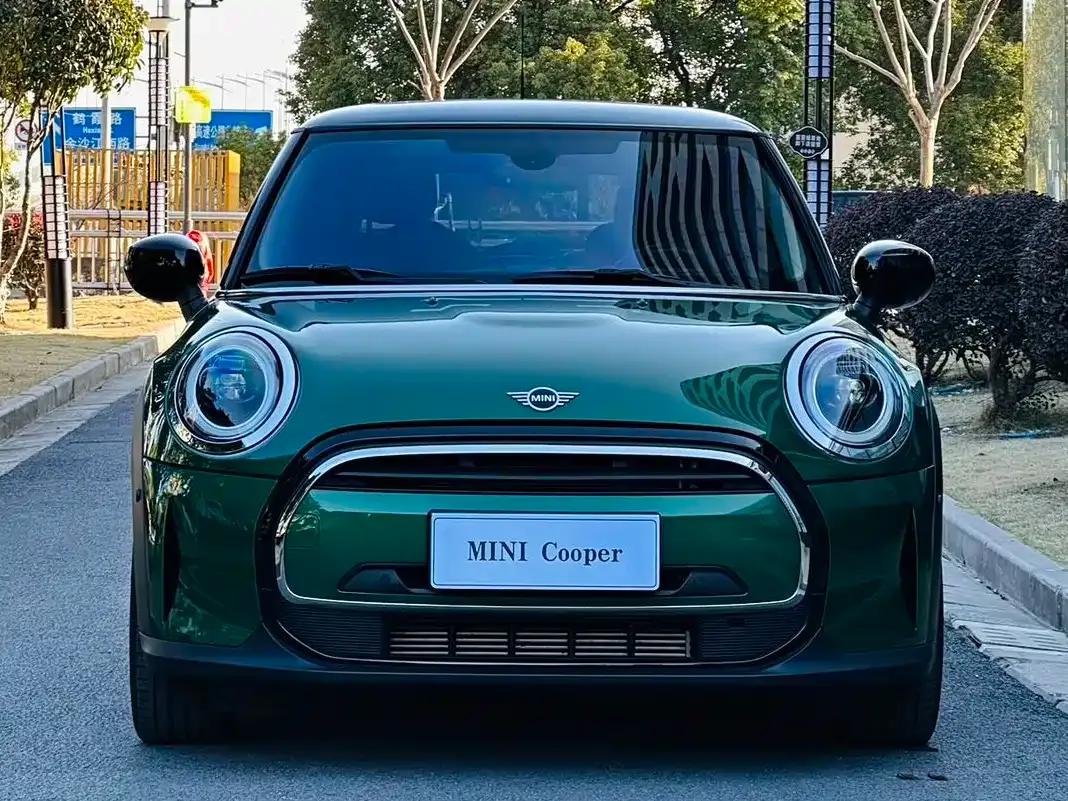 MINI 2022 1.5T COOPER Classic — миниатюра 2