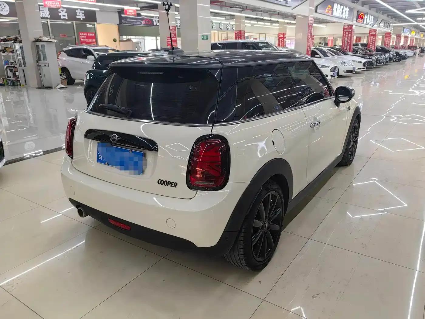 MINI 2021 1.5T COOPER Artist — миниатюра 5