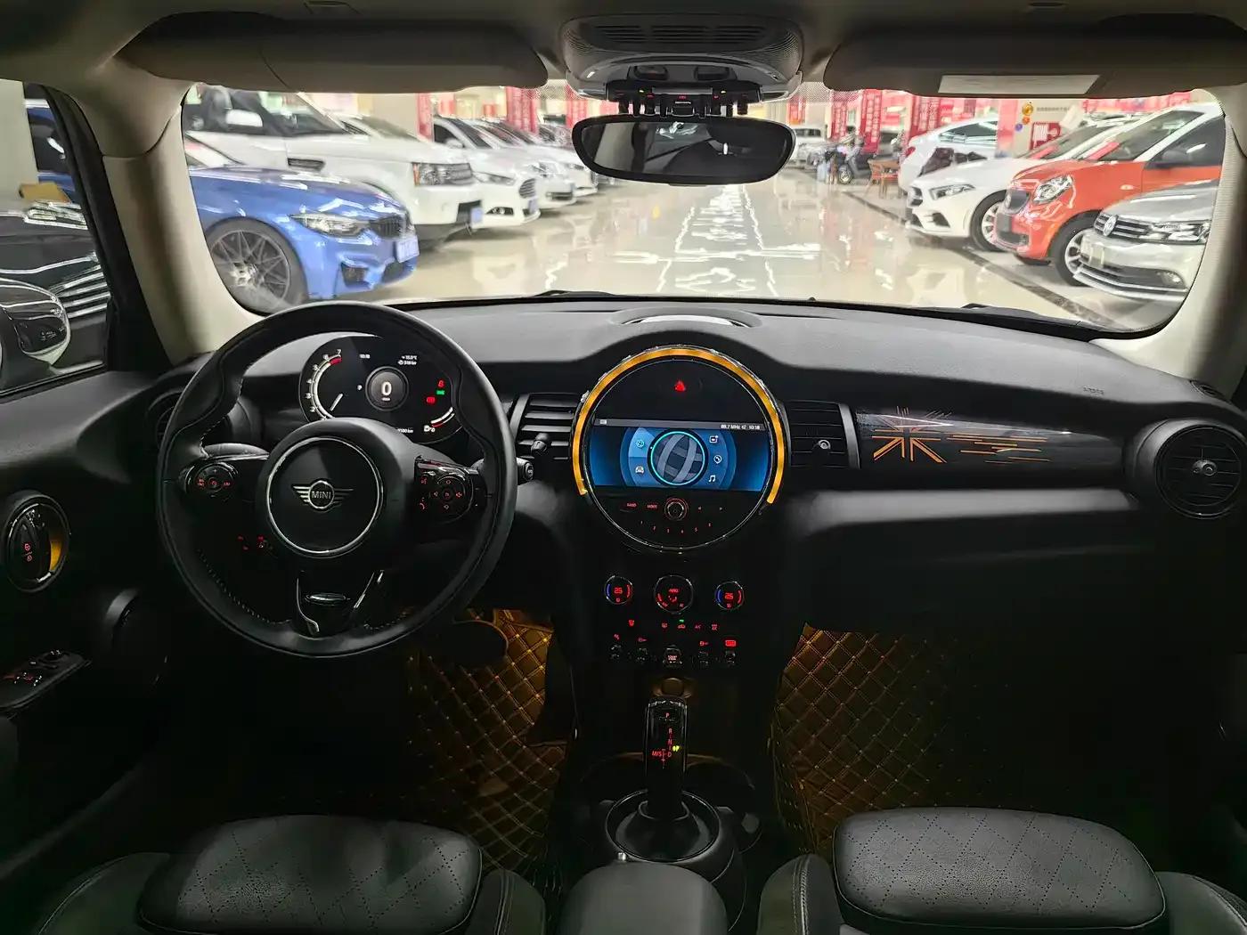 MINI 2021 1.5T COOPER Artist — миниатюра 7
