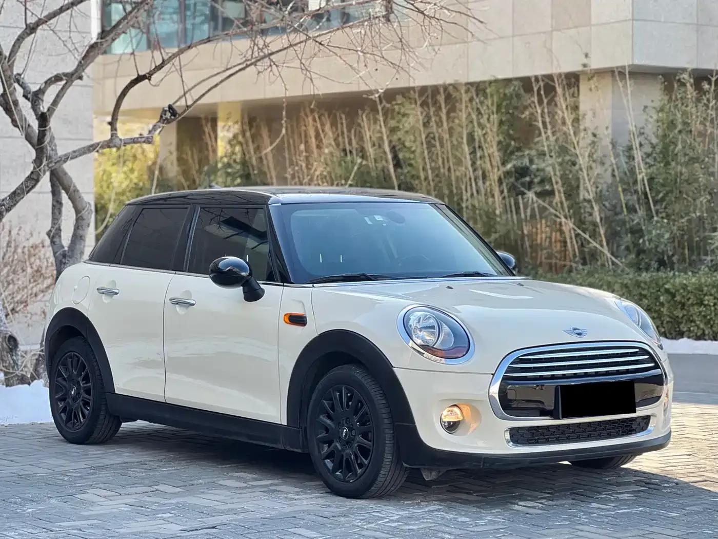 2016 MINI 1.5T COOPER 5-door version — миниатюра 3