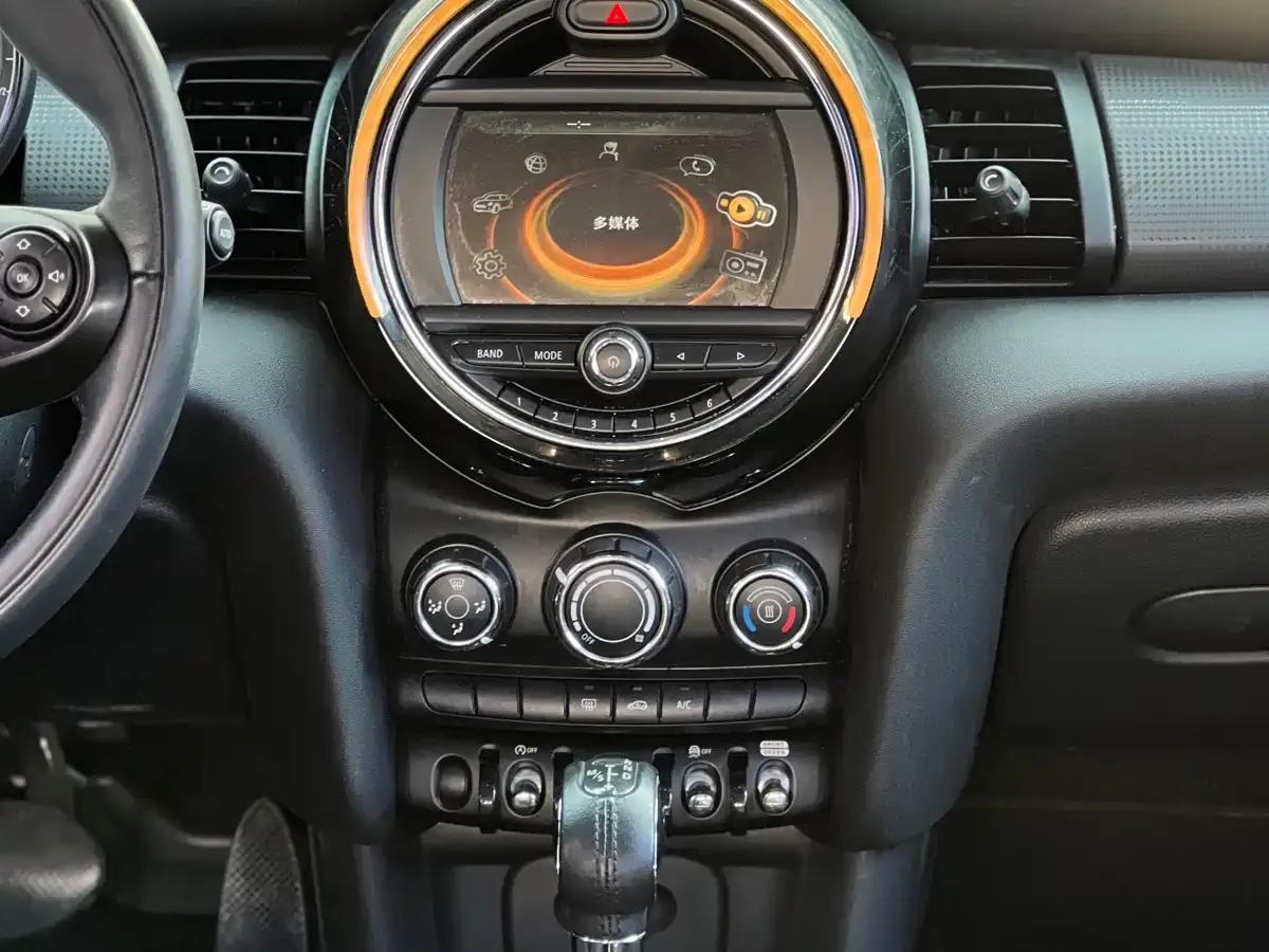 2016 MINI 1.5T COOPER 5-door version — миниатюра 7