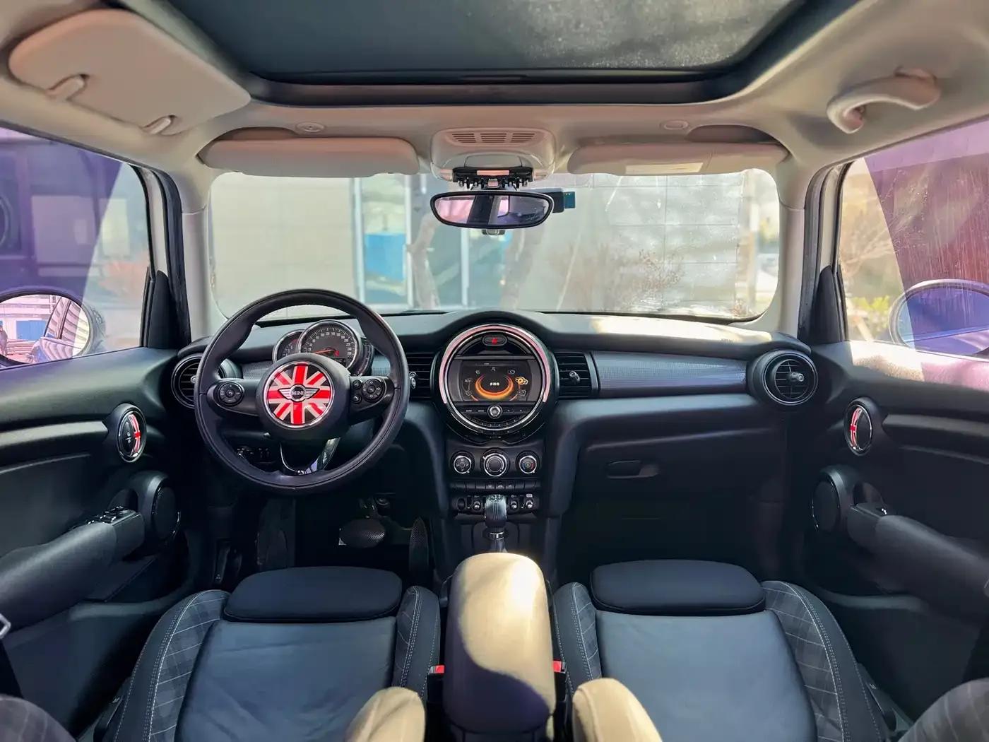 2016 MINI 1.5T COOPER 5-door version — миниатюра 10
