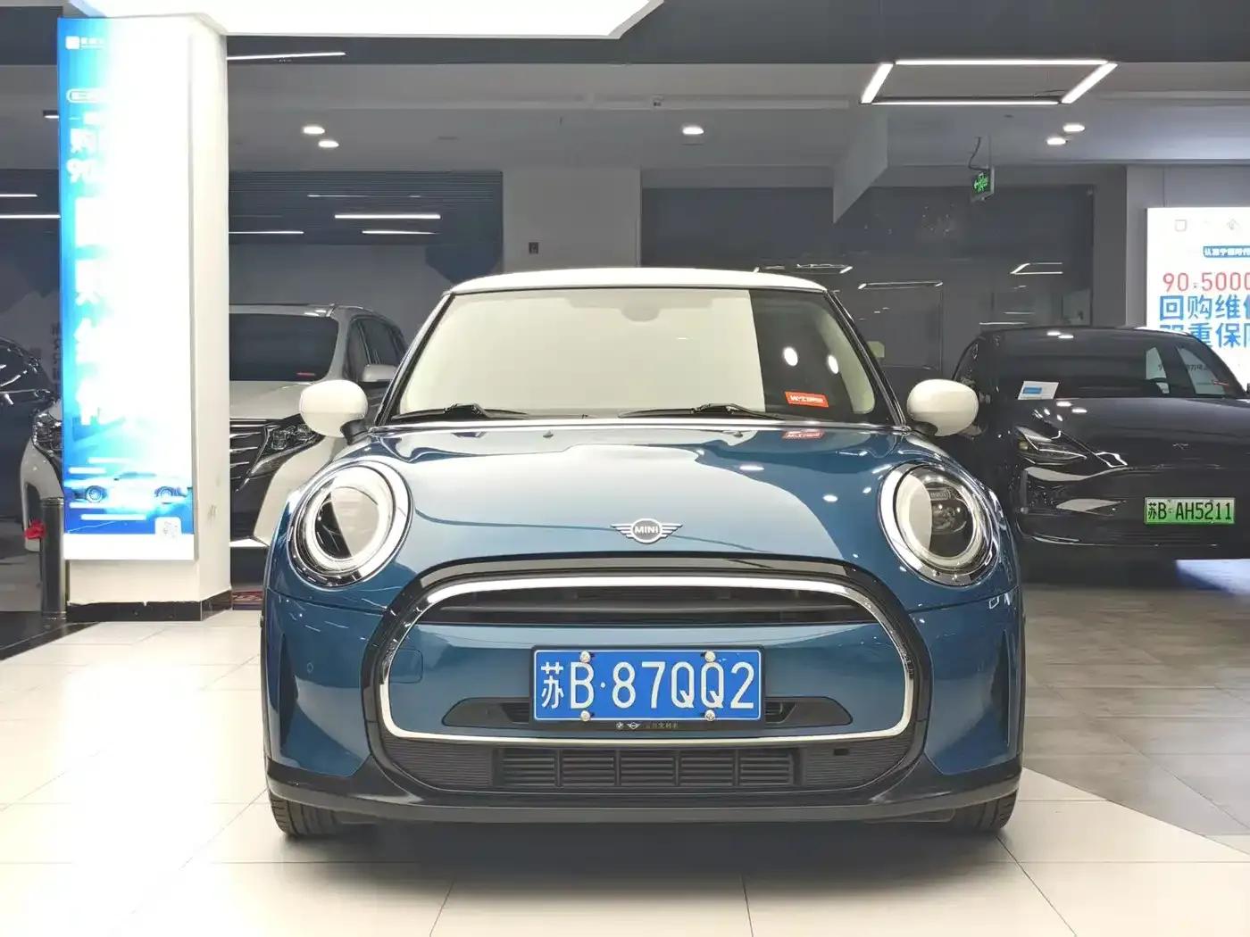 MINI 2022 Facelift 1.5T COOPER Artist — миниатюра 2