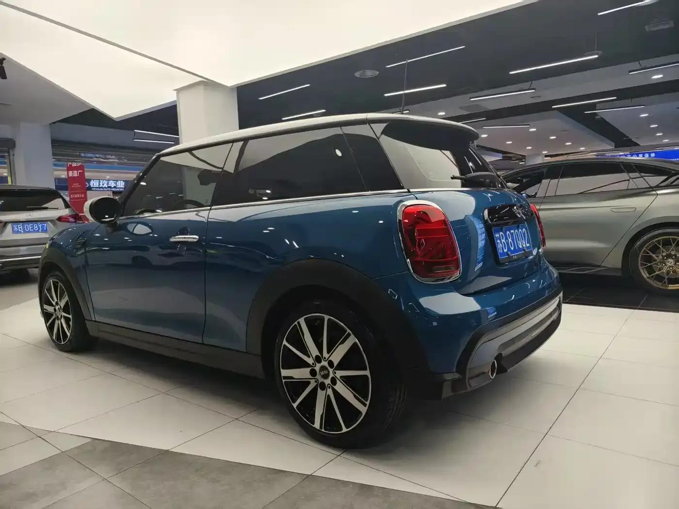 MINI 2022 Facelift 1.5T COOPER Artist — миниатюра 14