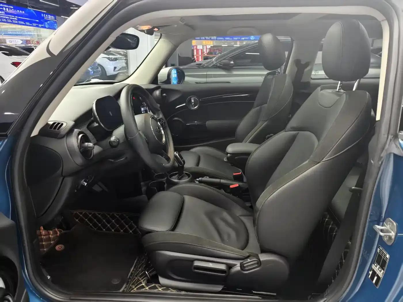 MINI 2022 Facelift 1.5T COOPER Artist — миниатюра 5