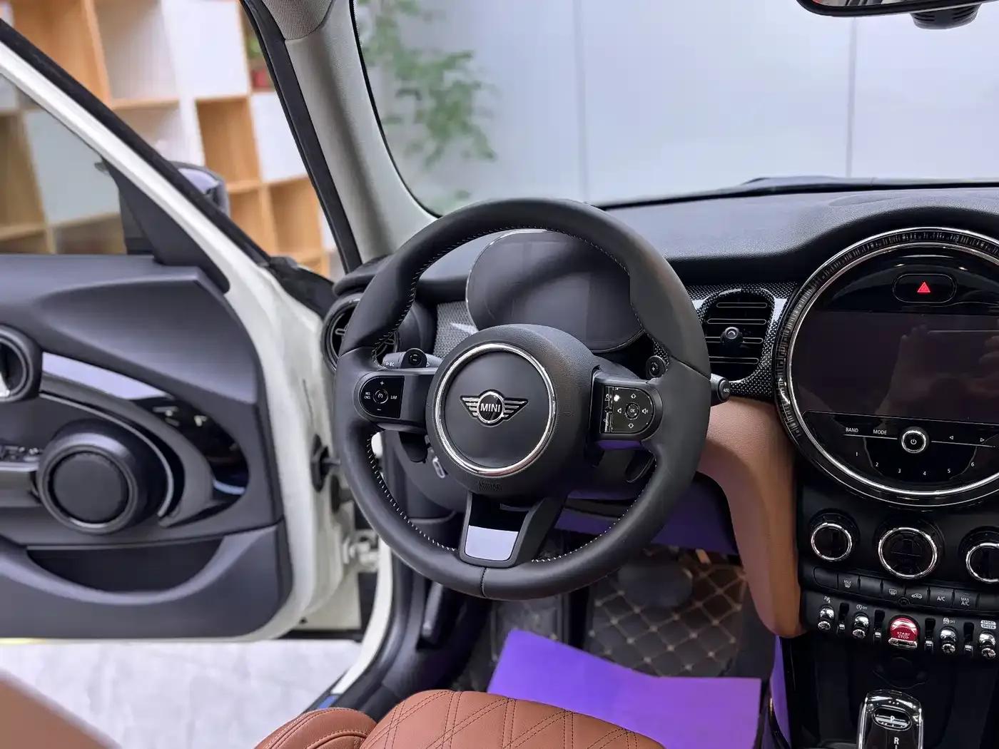 MINI 2022 2.0T COOPER S Black Label Special Edition (5-door version) — миниатюра 9