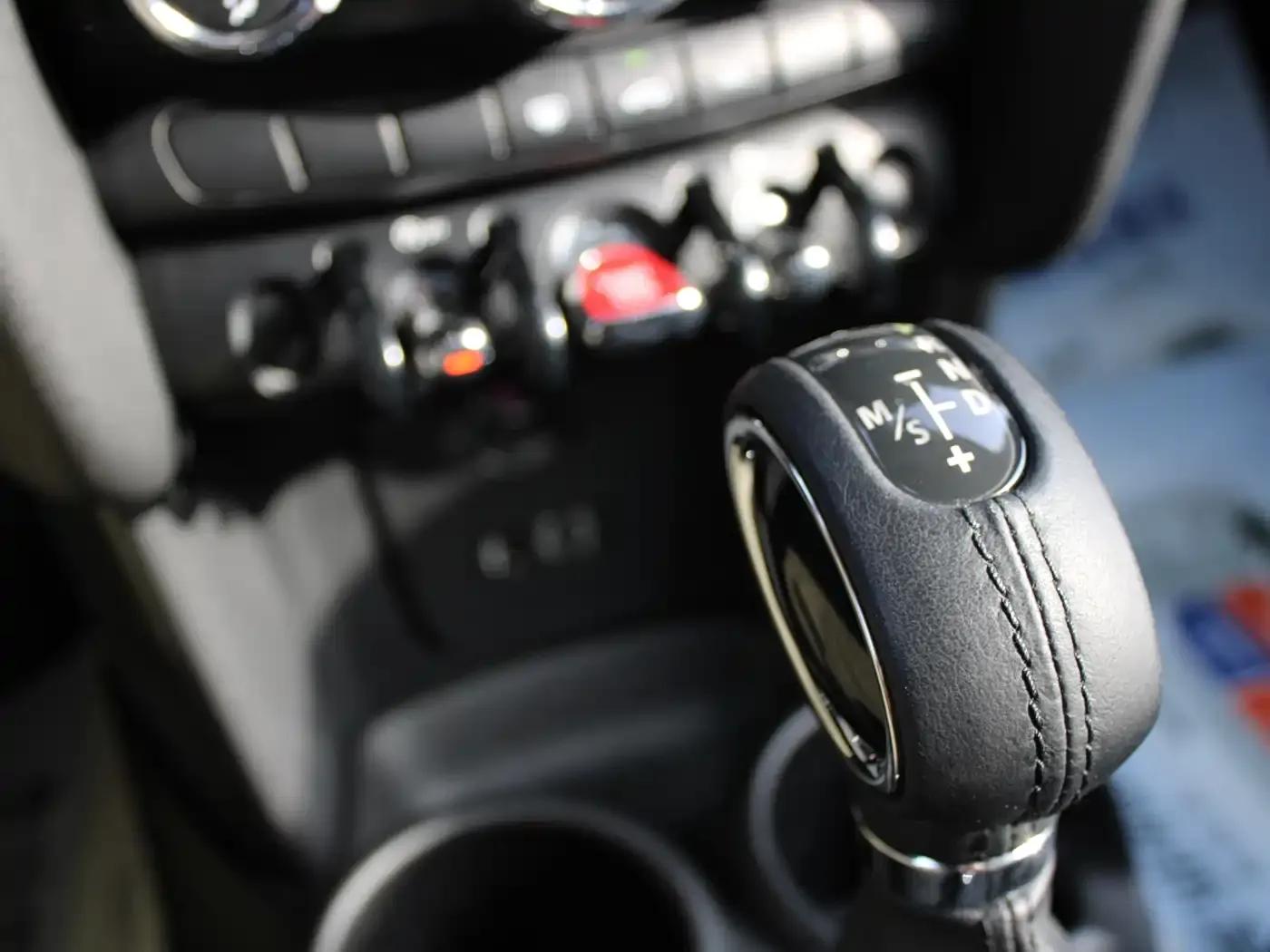 2014 MINI 1.2T ONE+ — миниатюра 15