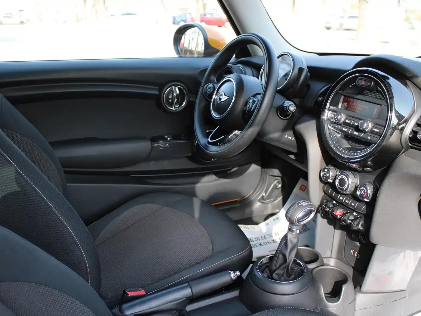 2014 MINI 1.2T ONE+ — миниатюра 9