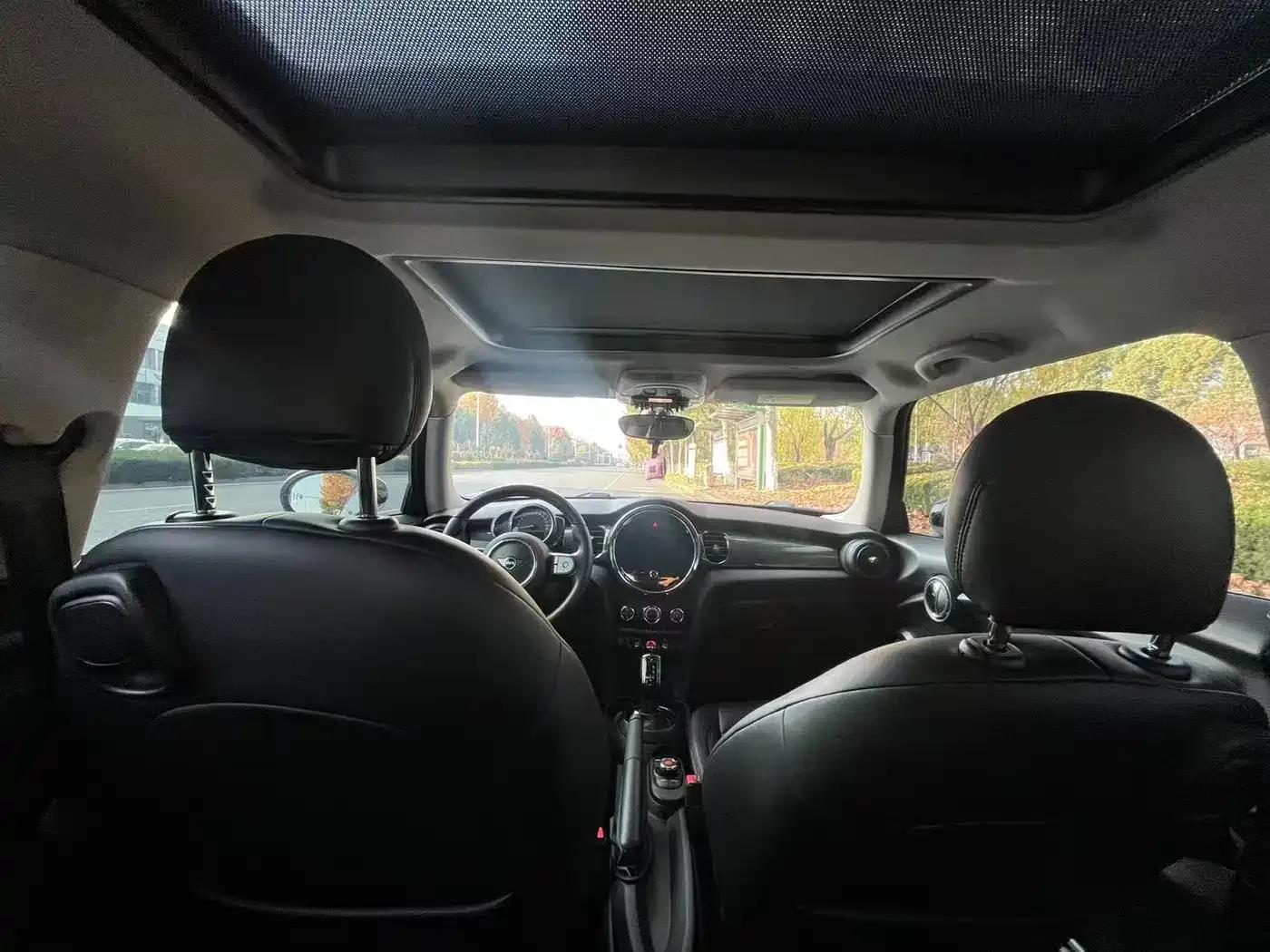 MINI 2021 1.5T ONE — миниатюра 8