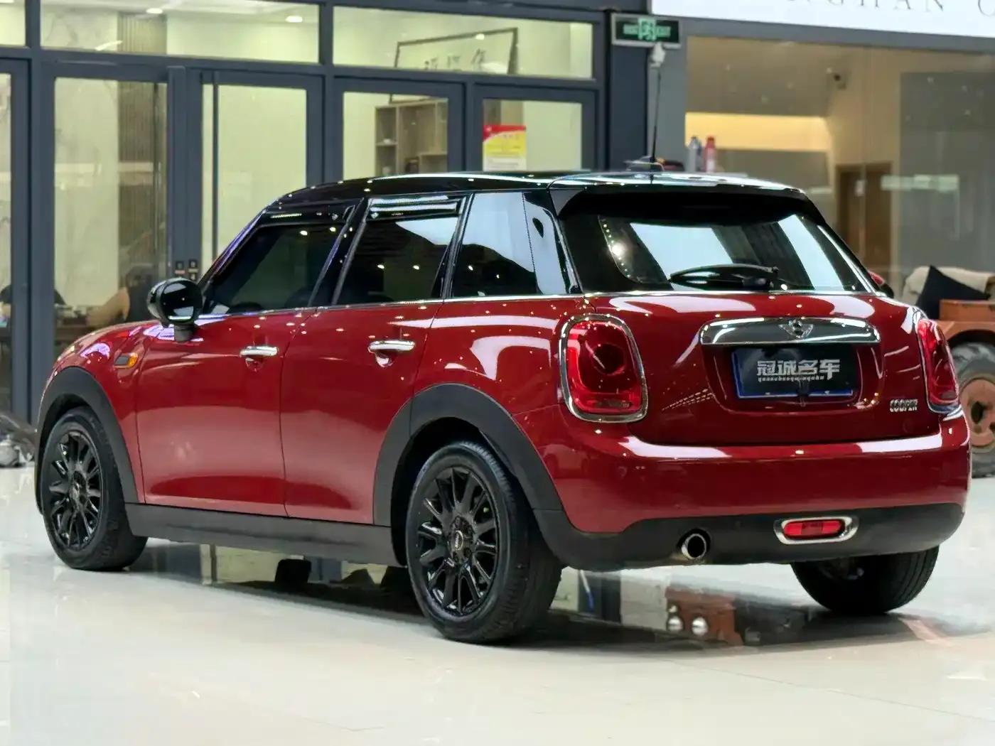 2016 MINI 1.5T COOPER 5-door version — миниатюра 5
