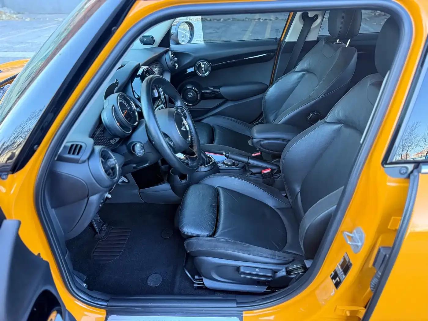 2016 MINI 2.0T COOPER S Avantgarde 5-Door Edition — миниатюра 15