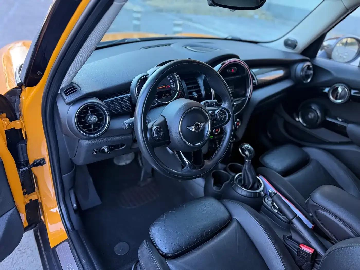 2016 MINI 2.0T COOPER S Avantgarde 5-Door Edition — миниатюра 16