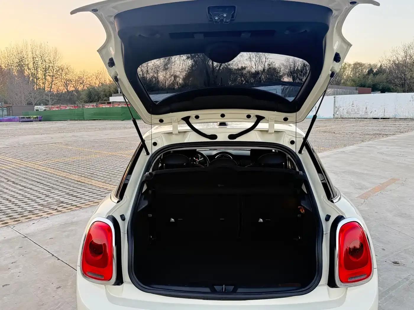 2016 MINI 1.2T ONE 5-Door — миниатюра 20