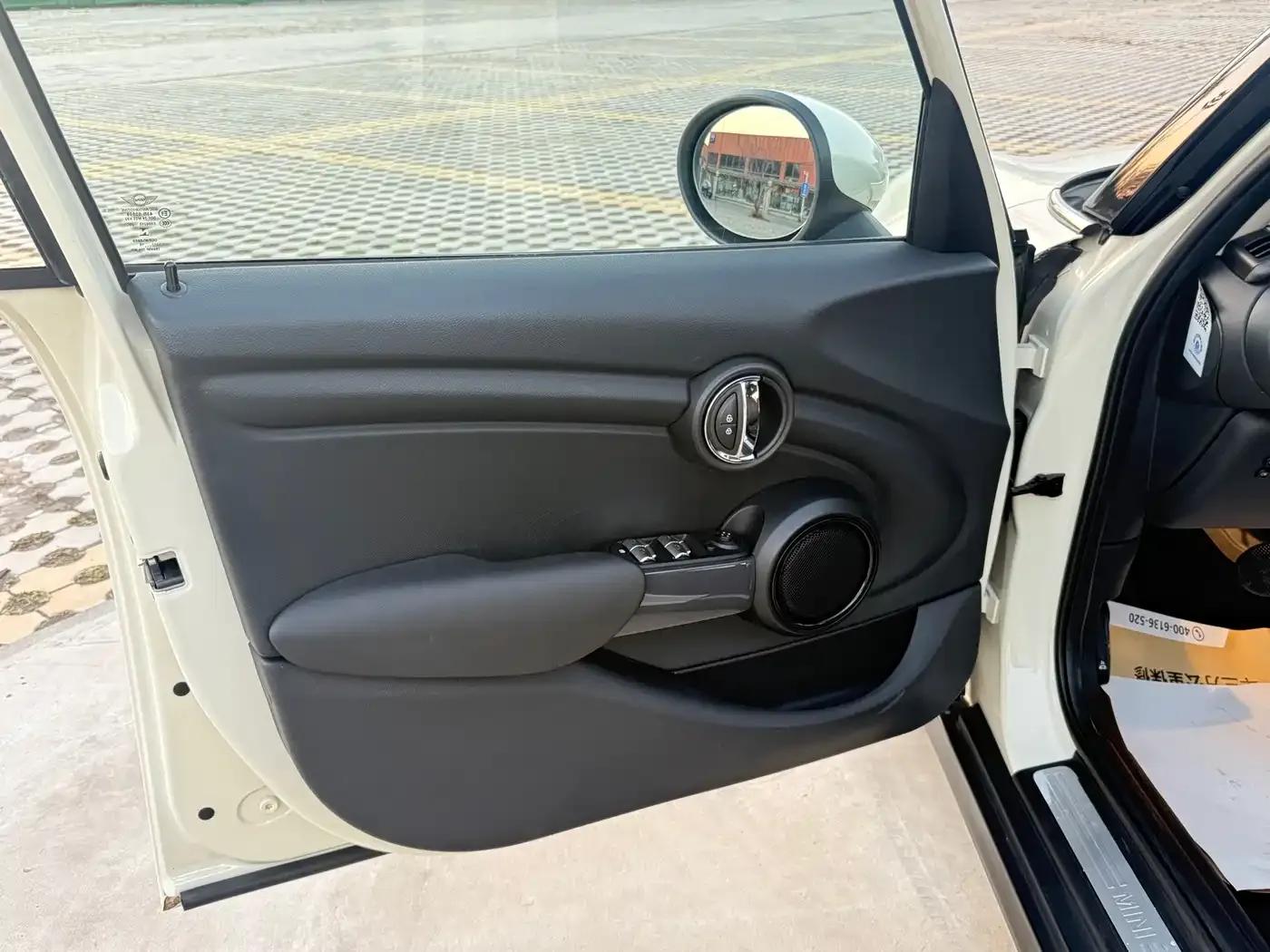 2016 MINI 1.2T ONE 5-Door — миниатюра 9