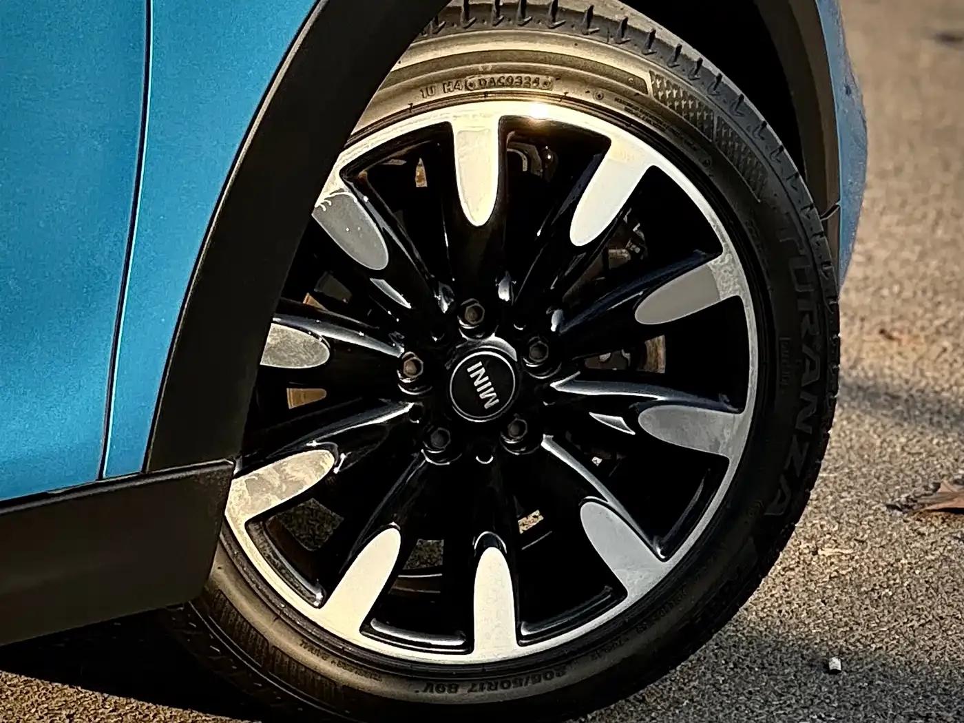 2015 MINI 2.0T COOPER S 5-door version — миниатюра 4