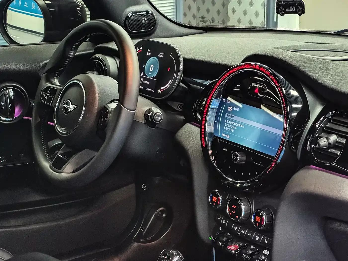 MINI 2023 2.0T COOPER S Artist — миниатюра 8
