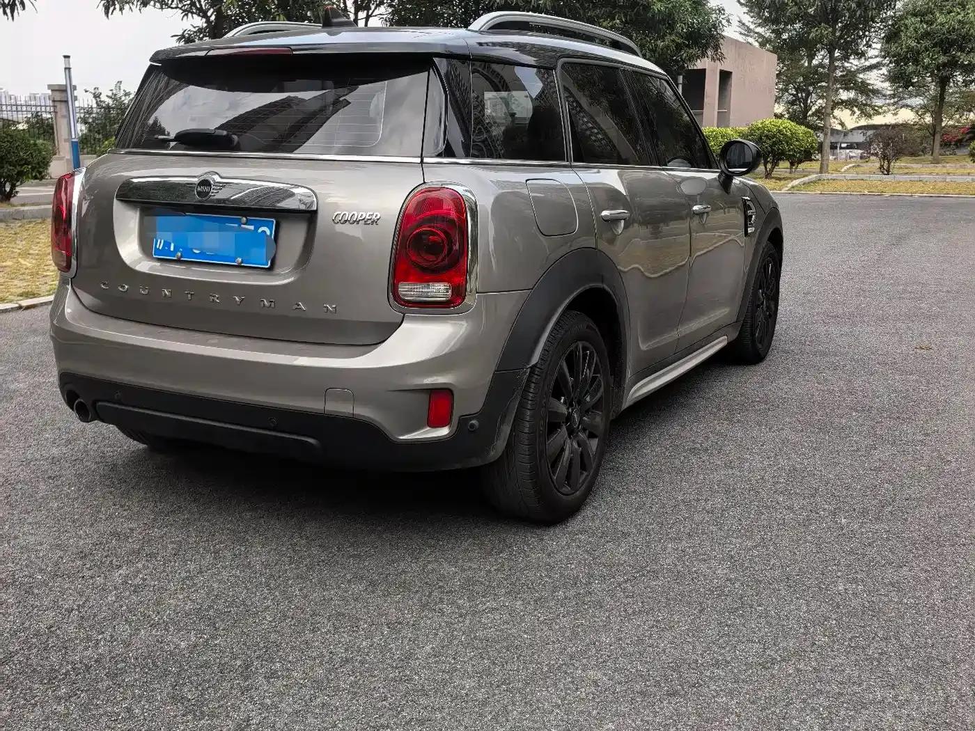 2019 MINI COUNTRYMAN 1.5T COOPER Artist Weekend Travel Edition — миниатюра 4