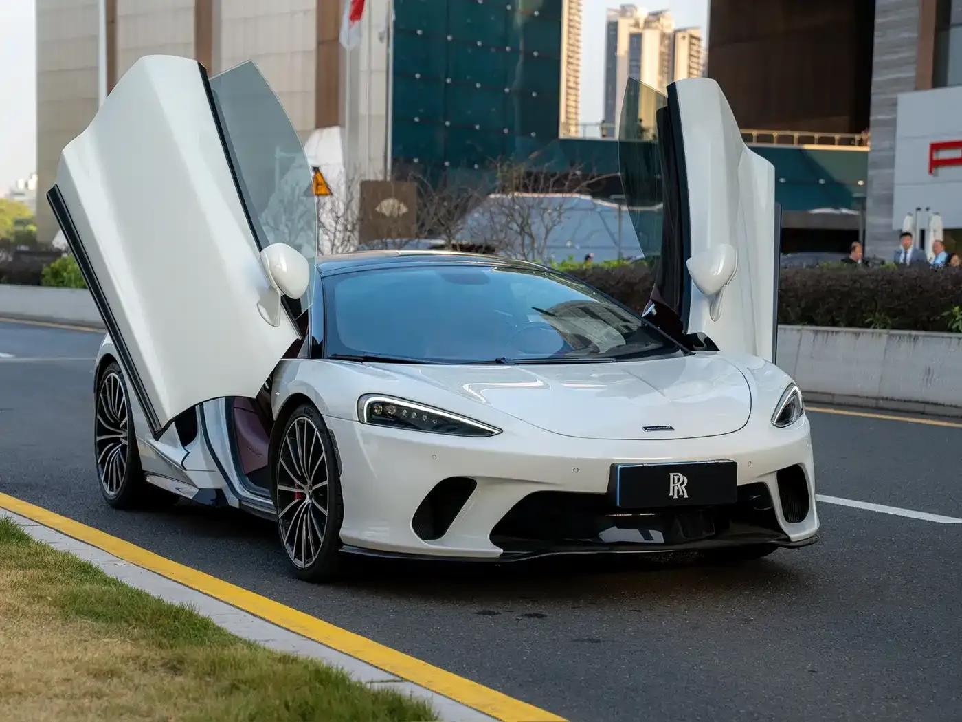 McLaren GT 2022 4.0T Standard Edition — миниатюра 5