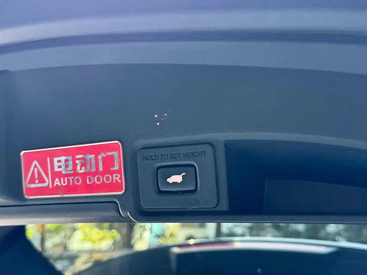 Acura RDX 2019 2.0T Premium Edition (National V Emission Standard) — миниатюра 18