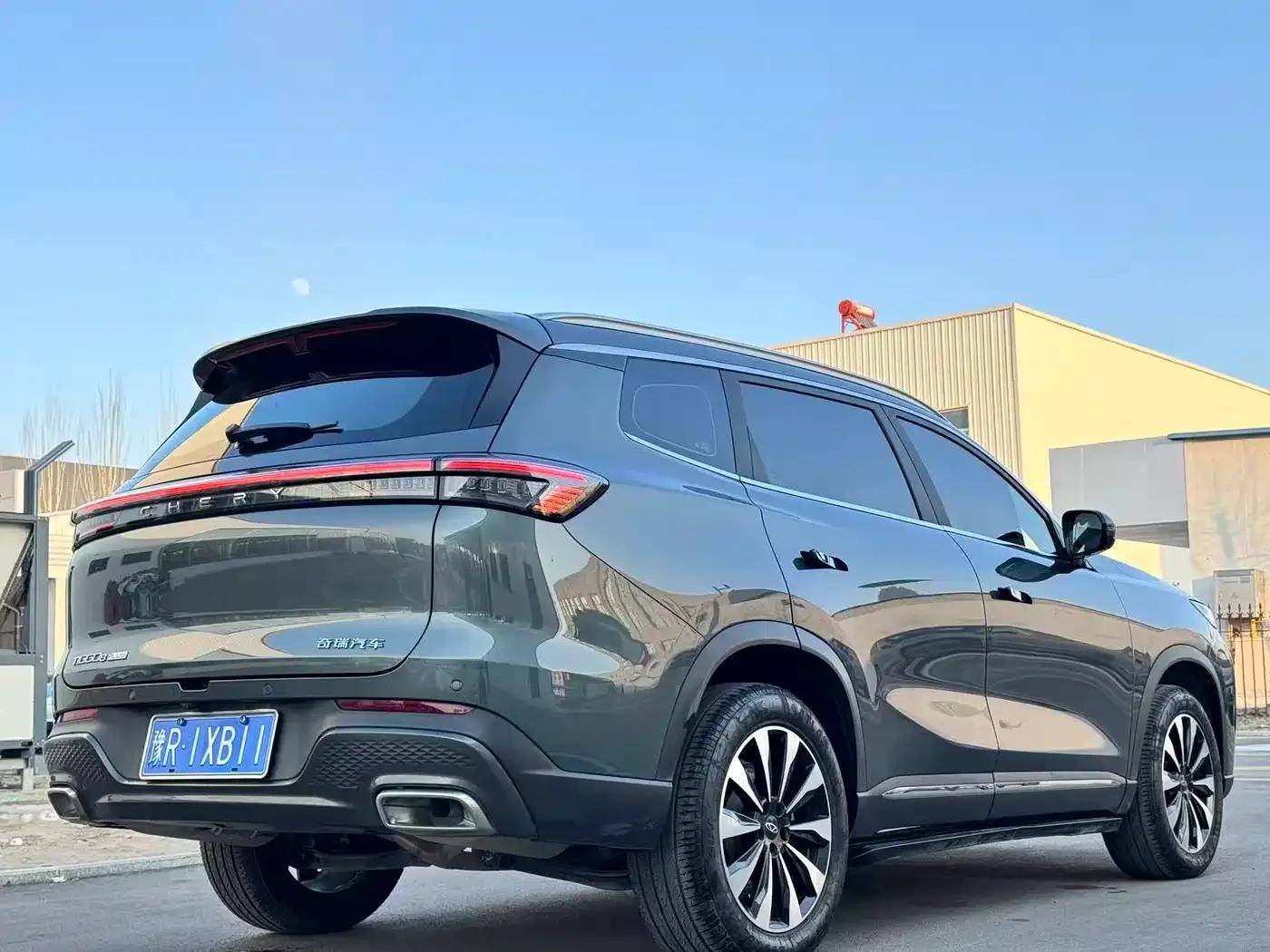 Chery Tiggo 8 PLUS 2025 290TGDI DCT Premium — миниатюра 4
