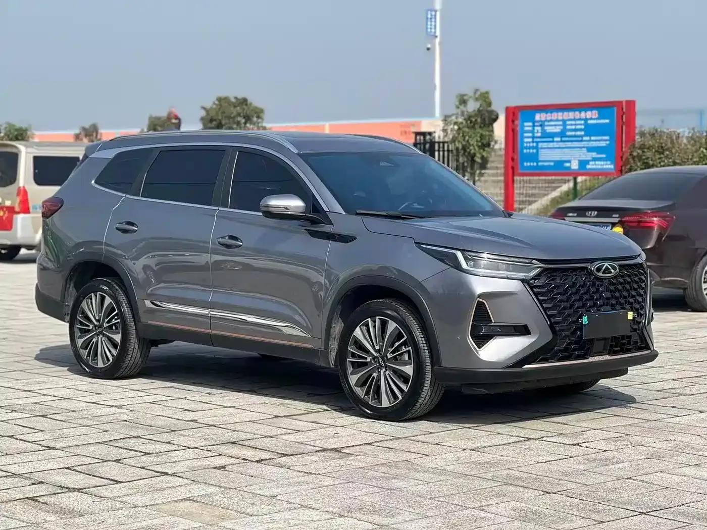 Chery Tiggo 8 PRO 2024 Champion Edition 390T 2WD Peak Edition 7-Seater — миниатюра 3