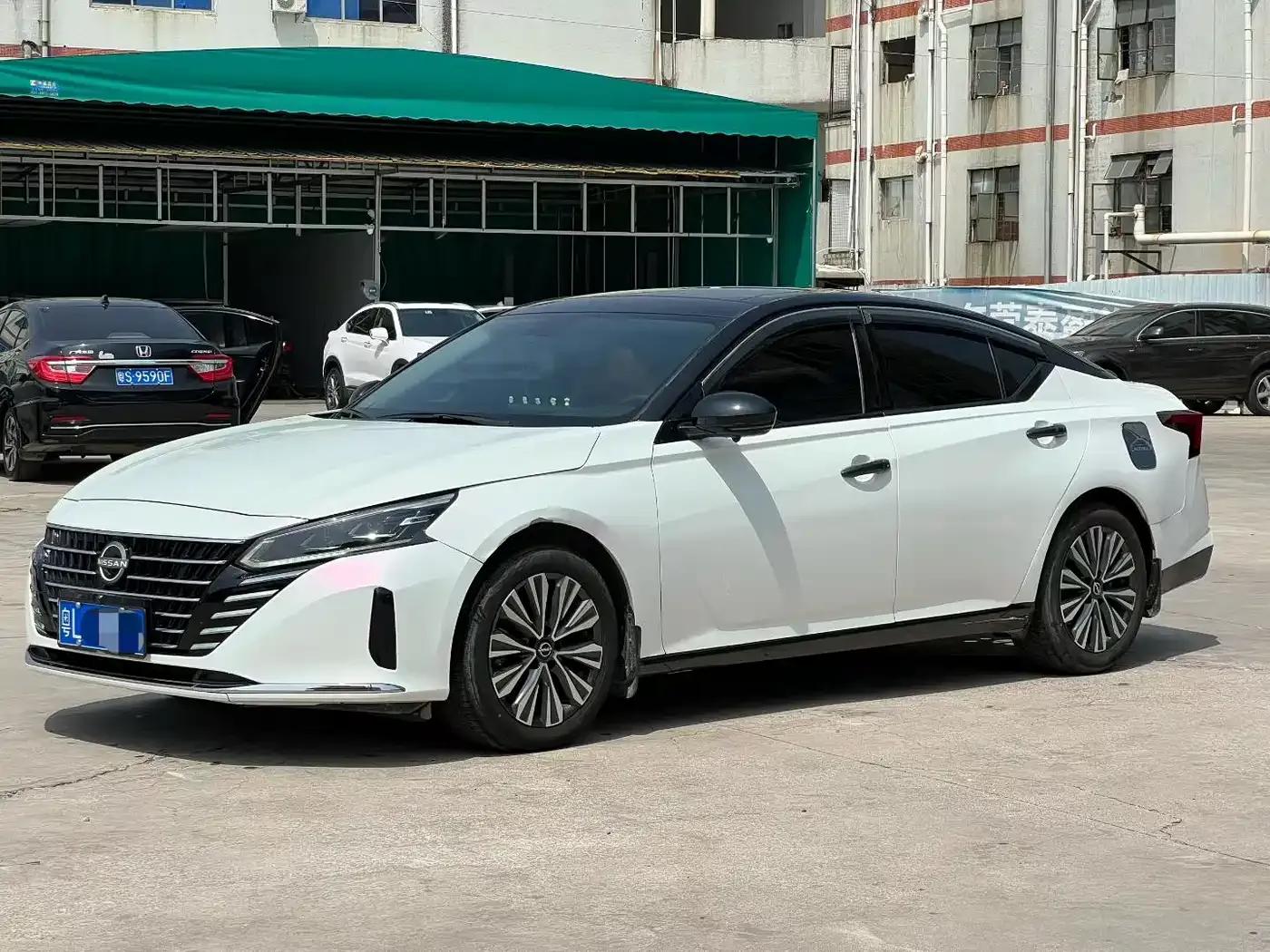 Teana 2024 2.0L XE True Edition — миниатюра 1