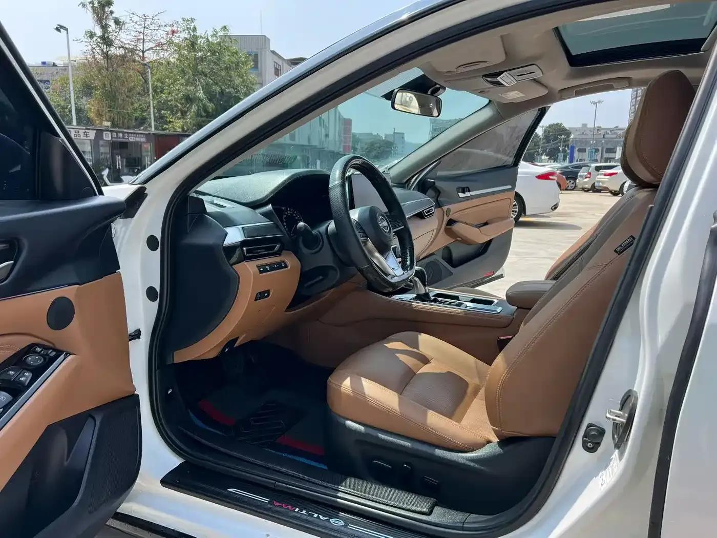 Teana 2024 2.0L XE True Edition — миниатюра 4