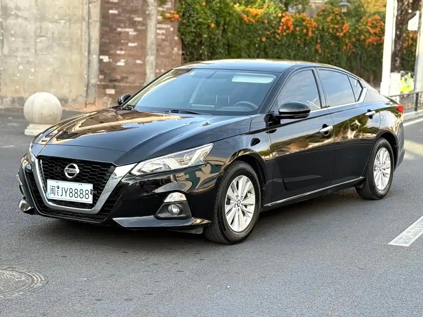Teana 2021 2.0L XE Fashion Edition — миниатюра 1