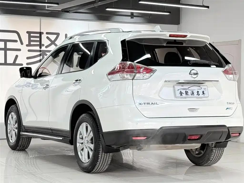 Nissan X-Trail 2014 2.0L CVT Comfort Edition 2WD — миниатюра 4