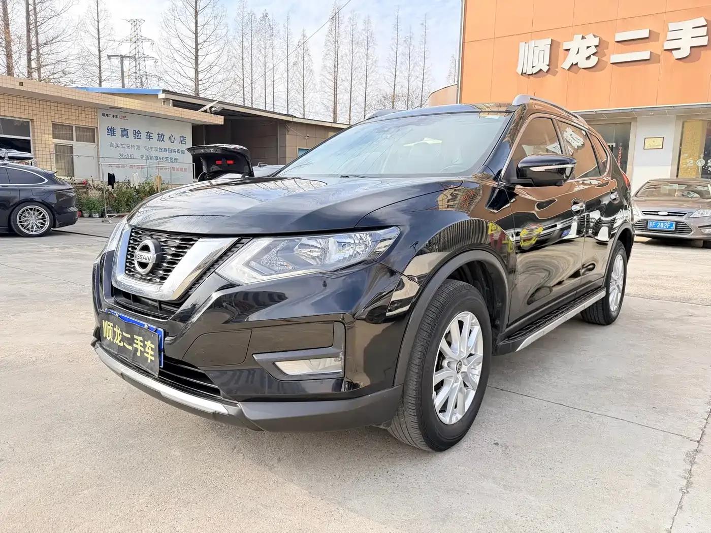 Nissan X-Trail 2021 2.0L CVT 2WD XL ITS Comfort Commemorative Edition — миниатюра 1