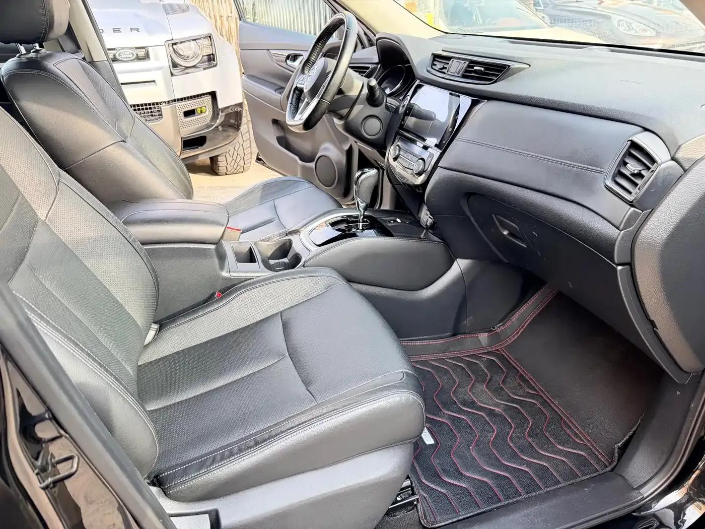 Nissan X-Trail 2021 2.0L CVT 2WD XL ITS Comfort Commemorative Edition — миниатюра 12